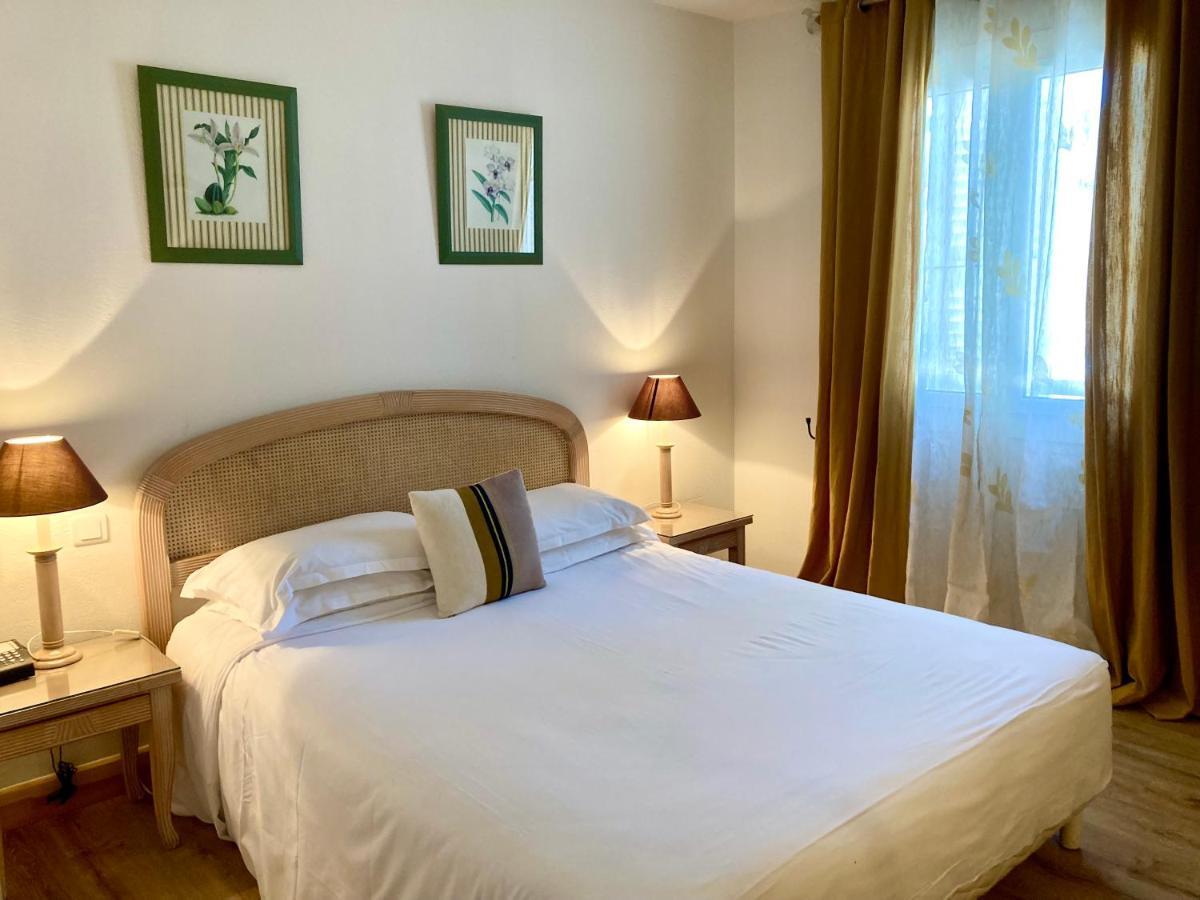 Hotel La Caravelle Бонифачо Экстерьер фото