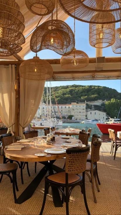 Hotel La Caravelle Бонифачо Экстерьер фото